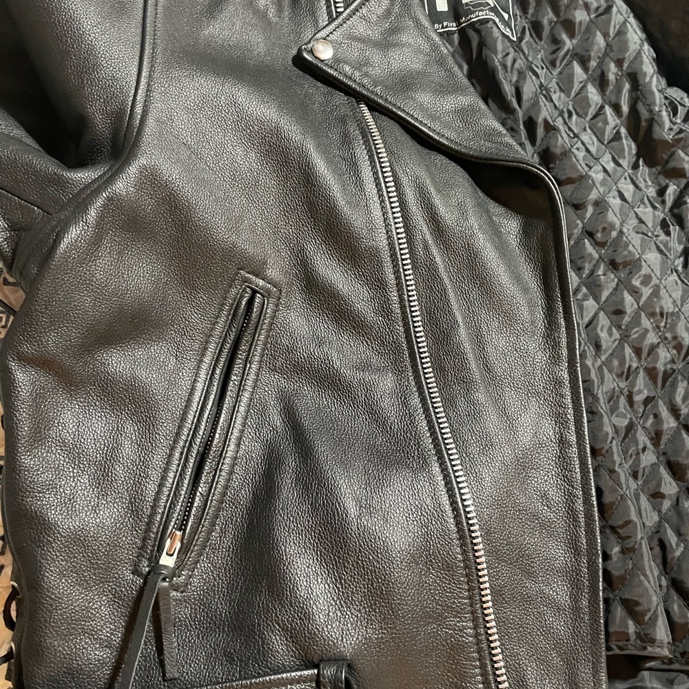 NWOT FMC MOTORCYCLE BIKER Heavy Leather Jacket. Size 48 Mens - Picture 8 of 13
